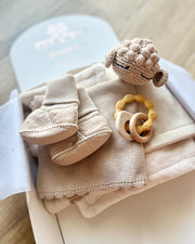 Baby leather wool boots in ivory for ages 0-1 year - Eli&Eli Dubai