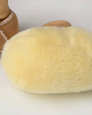 Soft leather and wool baby boots, detail - Eli&Eli