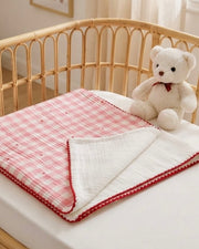 Gingham muslin baby blanket little hearts - view 4 | Eli&Eli