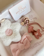 Love wooden teether blush heart - view 4 | Eli&Eli