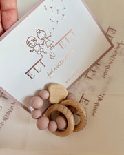 Love wooden teether blush heart - view 7 | Eli&Eli