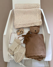 Luxury personalised blanket gift hamper Little Bear - view 16 | Eli&Eli