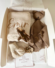 Luxury personalised blanket gift hamper Little Bear - view 3 | Eli&Eli