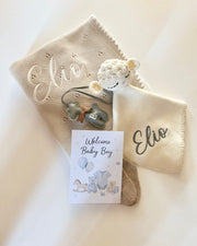 Personalised baby boy greeting card with name - view 2 | Eli&Eli