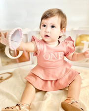 Birthday photo shoot set in magnolia blush - view 4 | Eli&Eli