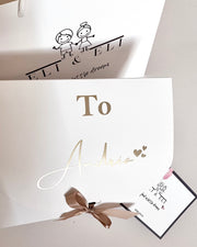 Personalised de luxe gift box in gold - view 3 | Eli&Eli