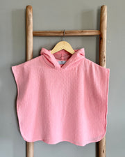Hooded muslin poncho in candy peach - view 2 | Eli&Eli
