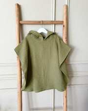 Hooded muslin poncho in forest green - view 5 | Eli&Eli