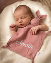 Personalised muslin comforter blanket Rabbit Blush with wooden teether ring - Eli&Eli Dubai