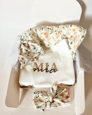 Terry lounge sweater with sherpa pockets in white - Eli&Eli
