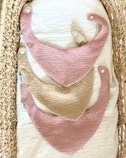 Muslin bandana baby bibs - view 4 | Eli&Eli