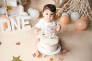Personalised baby birthday onesie with name - view 4 | Eli&Eli