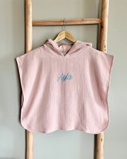Hooded muslin poncho in dusty pink - view 2 | Eli&Eli