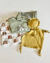 Personalised muslin baby comforter with name, lion in mustard - Eli&Eli Dubai